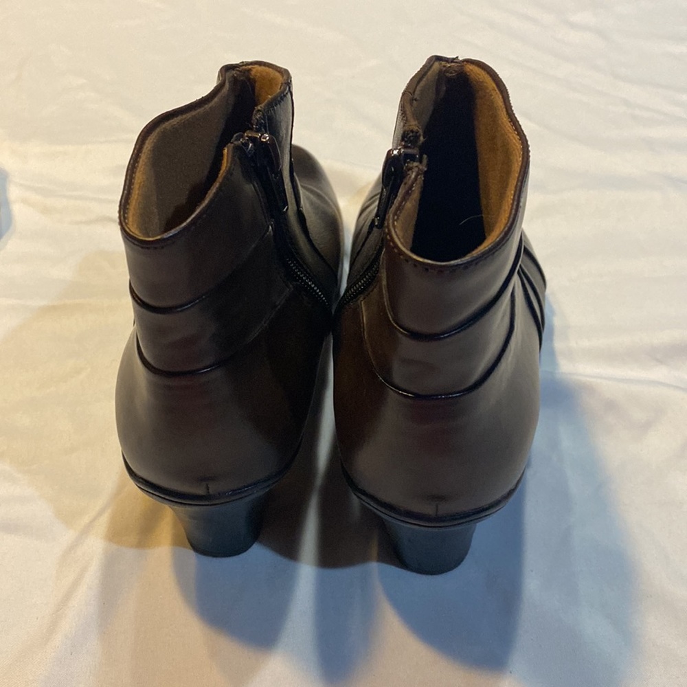 Earth Spirit Ankle Bootie size 8 leather upper Flora Brown - Picture 3 of 12